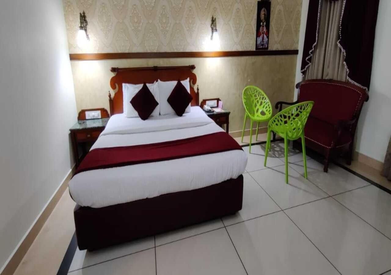 Tea County Hotell Munnar Exteriör bild